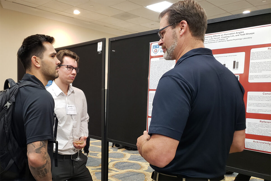 LMU Health and Human Sciences students presenting at ASCM Conference